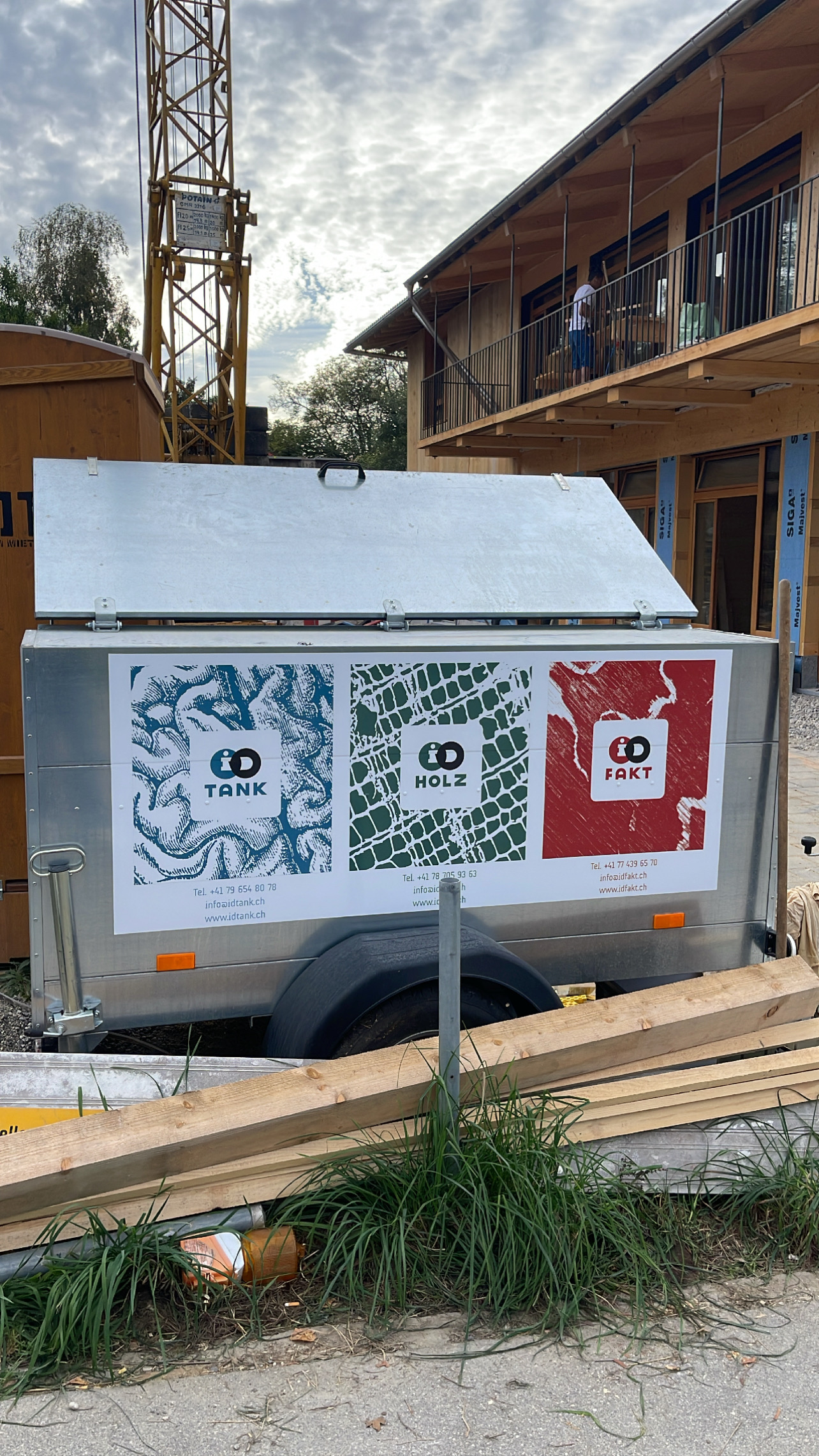 Fahrzeugbeschriftung 18