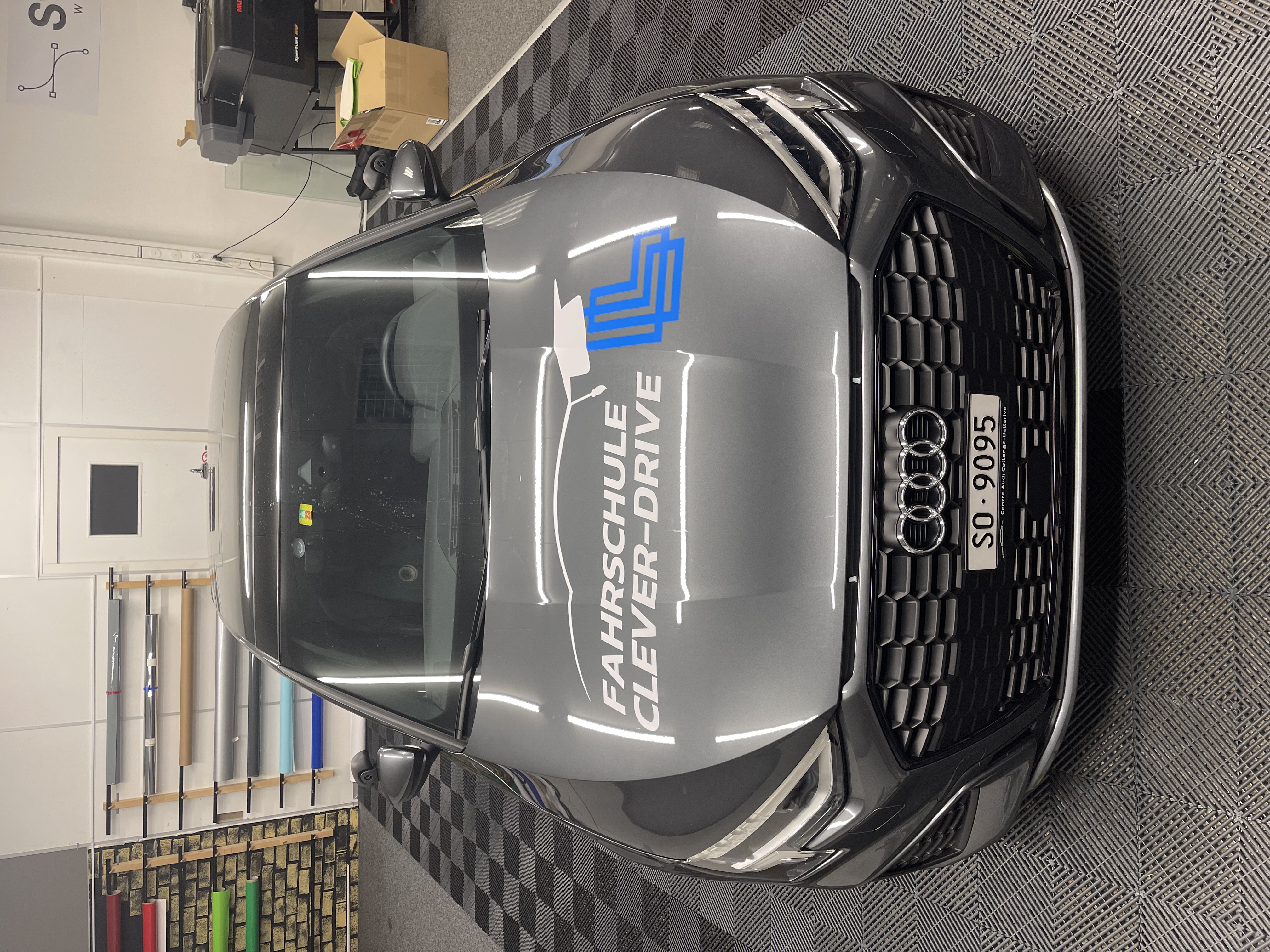 Fahrzeugbeschriftung 29